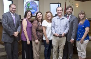 LSB tonight: Superintendent bonus, 2% raise for all of LSS, final announcement by Geoff Hicks (Video)