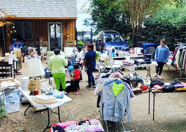 Lakeland Yard Sale Once Again Successful Lakeland Currents