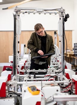 Christopher Peyton Crawford of Mississippi Explores Robotics Careers