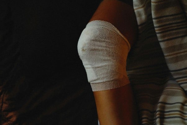 Evaluating Connective Tissue Recovery: BPC-157 or TB-500 vs KLOW Blend